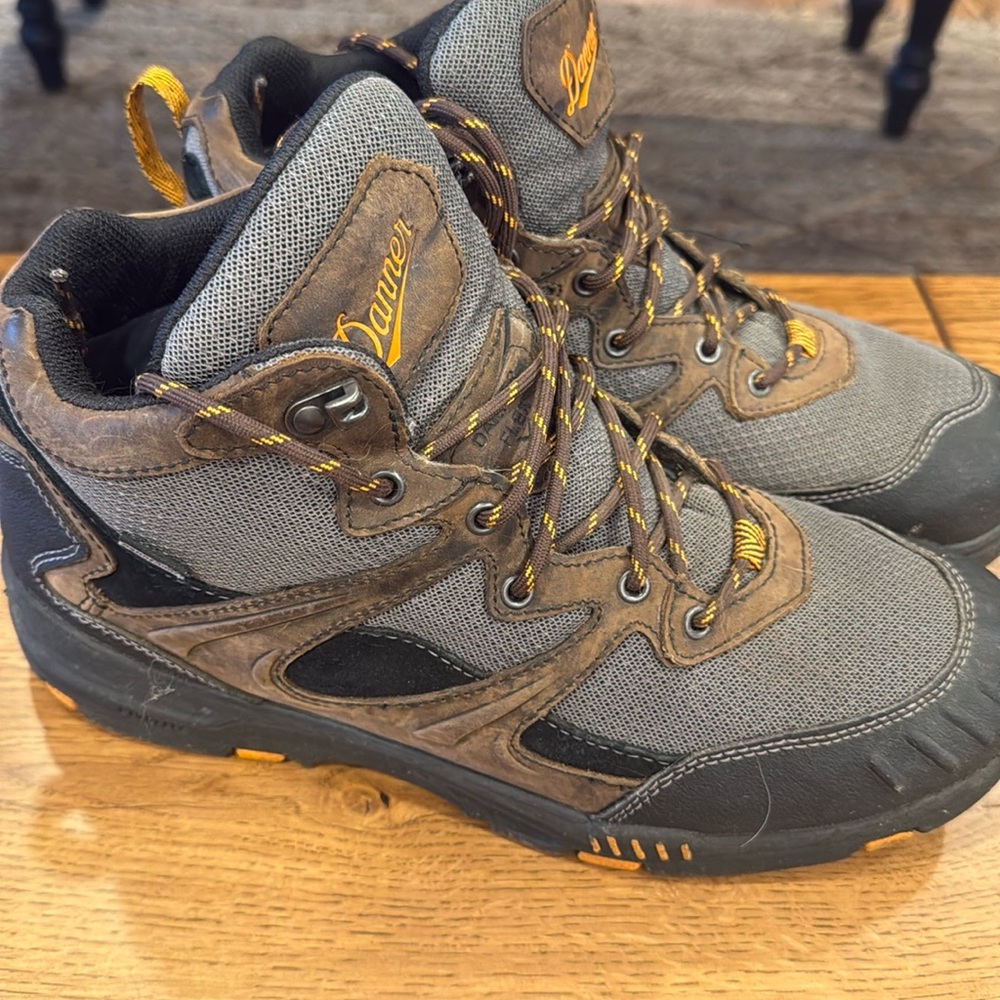 Men’s Danner waterproof boots